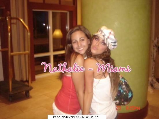 Annie--Poze - andreea_annie - Annie