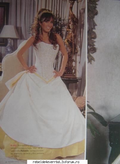 Annie--Poze - ii sta bine miresa:)) - Annie