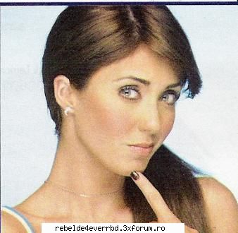 Annie--Poze - ce dulce e Annie nu-i aja???:* - Annie