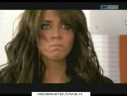 Annie--Poze - x foarte nervoasa:)) - Annie