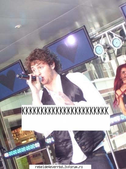 Ucker--Poze - lo adoro tambien a el:P:):P:P - Christopher
